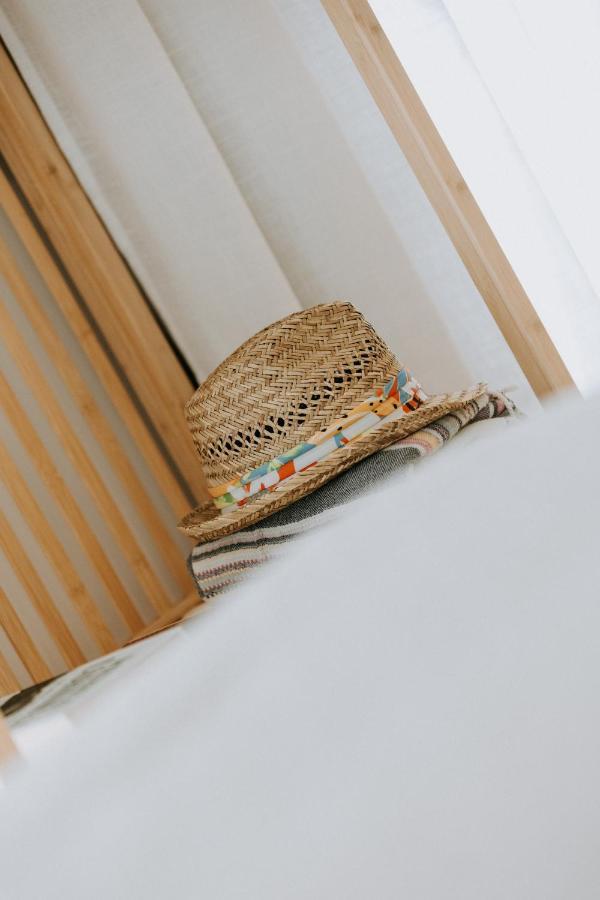 Ks Tiendas 8 Almeria Bagian luar foto